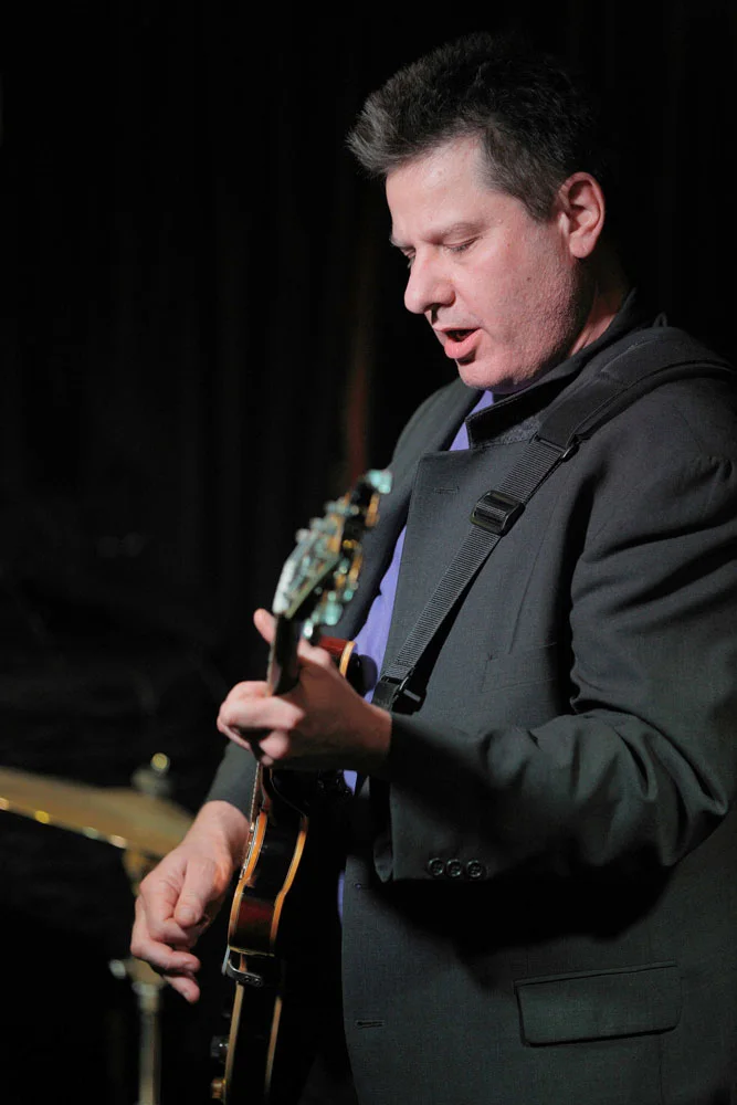 Eran Kendler guitar