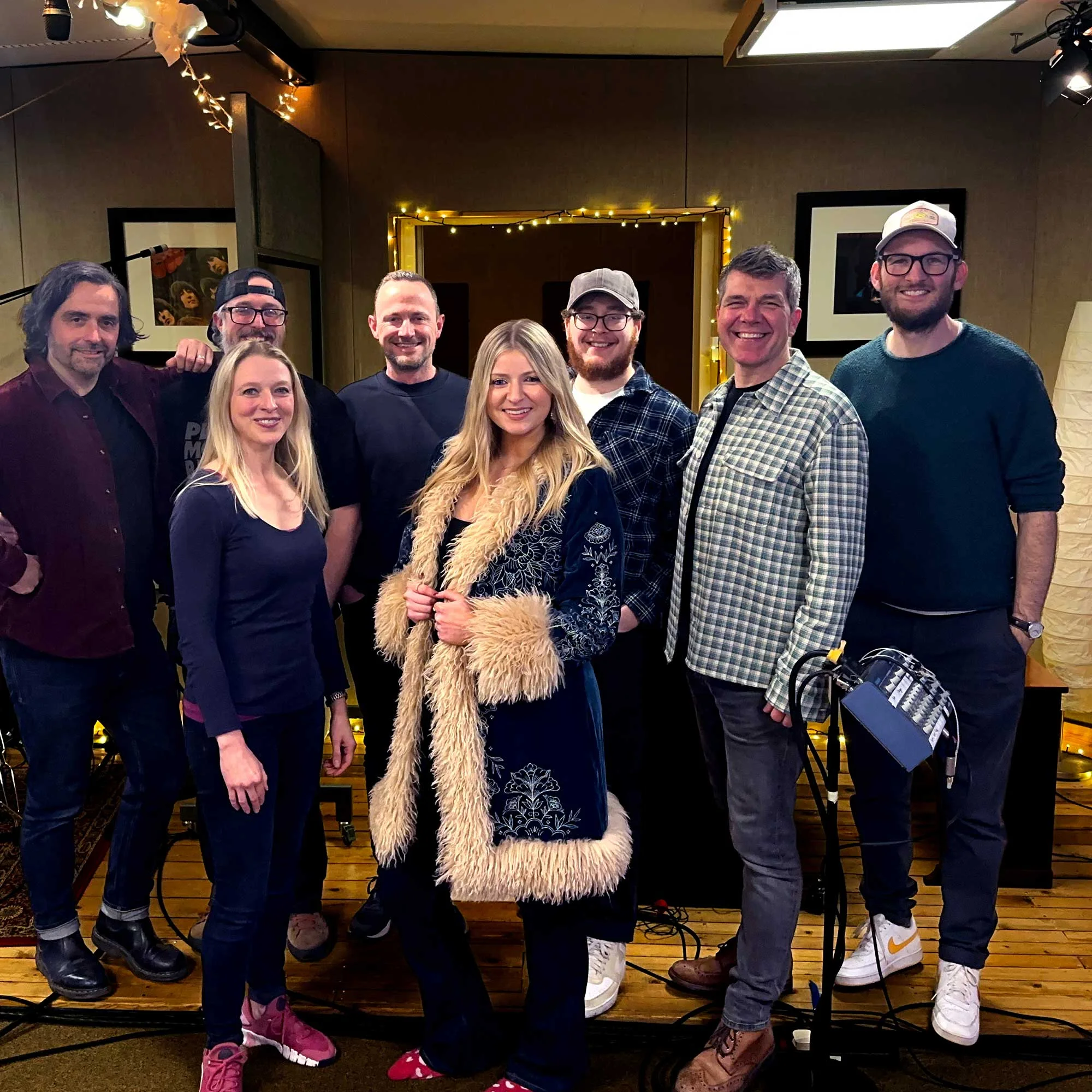 “Distance” – Jess Hayes &  Funkestra | Live Yebba Cover